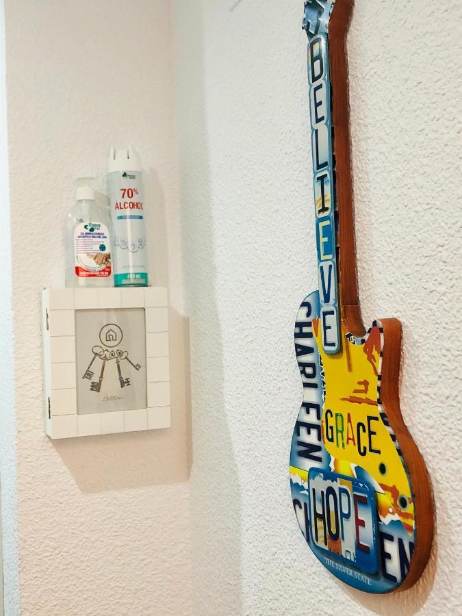 Apartamento Santa Pola"The Guitar" 300 M De La Playa Luaran gambar